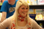 gal/2010/2010 Saitentwist Mayersche 13.11. Tierisches/_thb_2010 Saitentwist Mayersche 13.11. 132.jpg